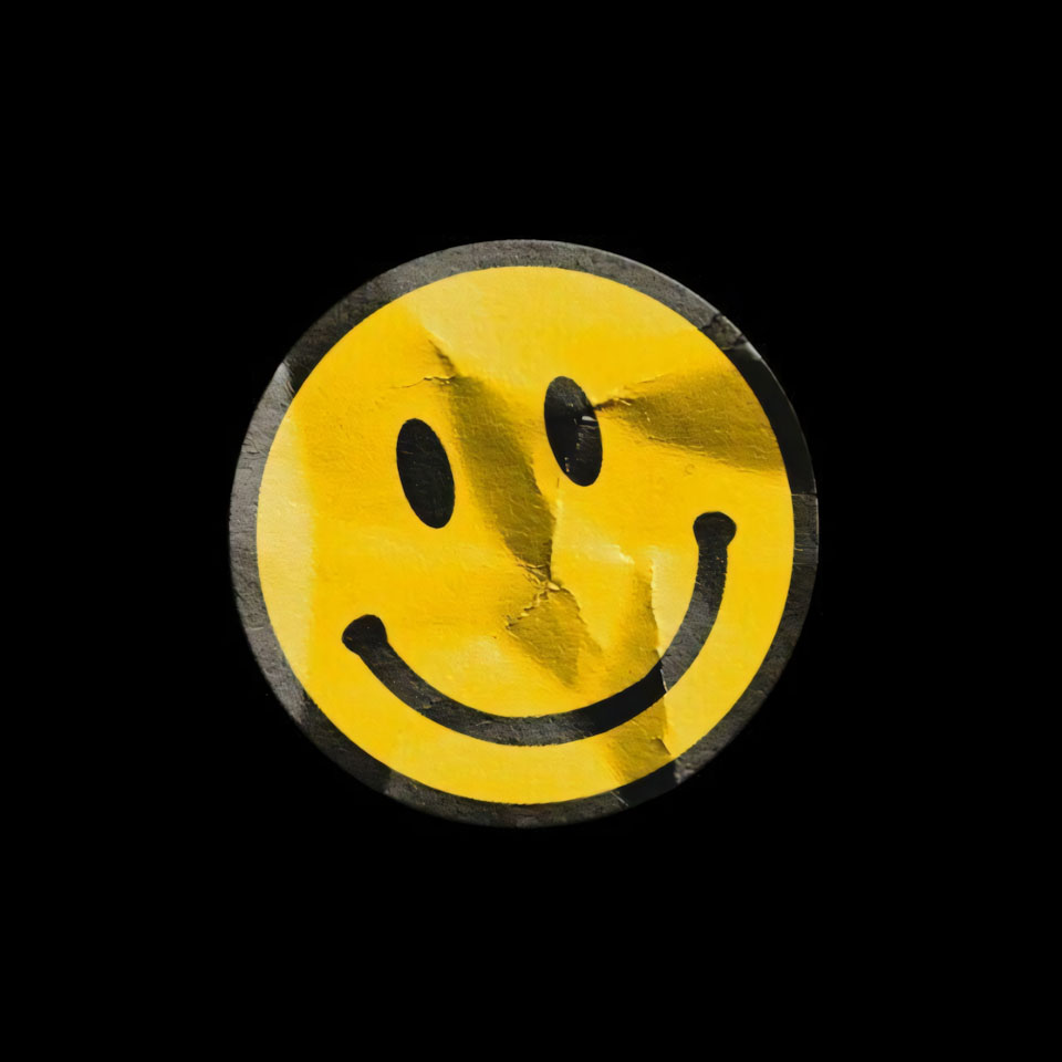 mat cuoi anh icon buon nen den 960px 960px avavtar 12