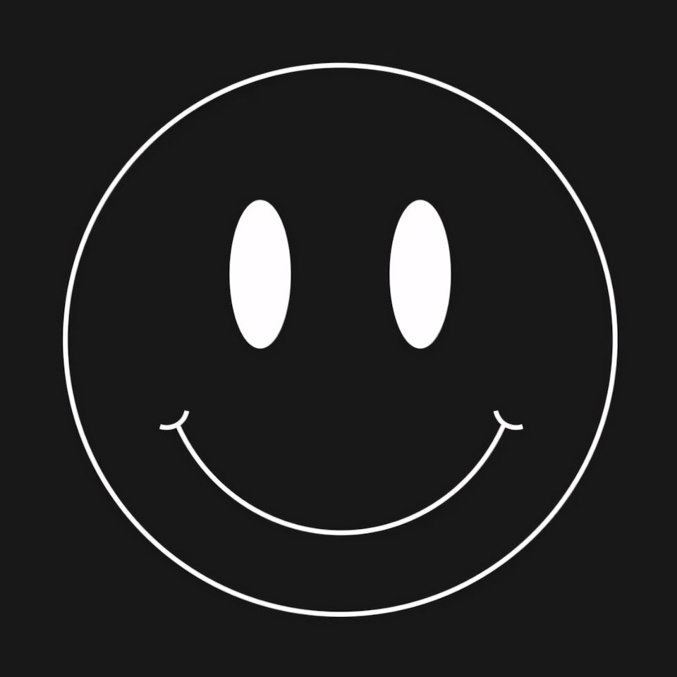 mat cuoi anh icon buon nen den 960px 960px avavtar 6